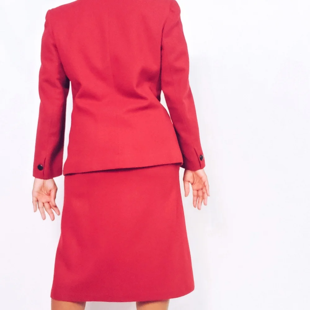 Red Skirt Suit - Picture 3 of 10